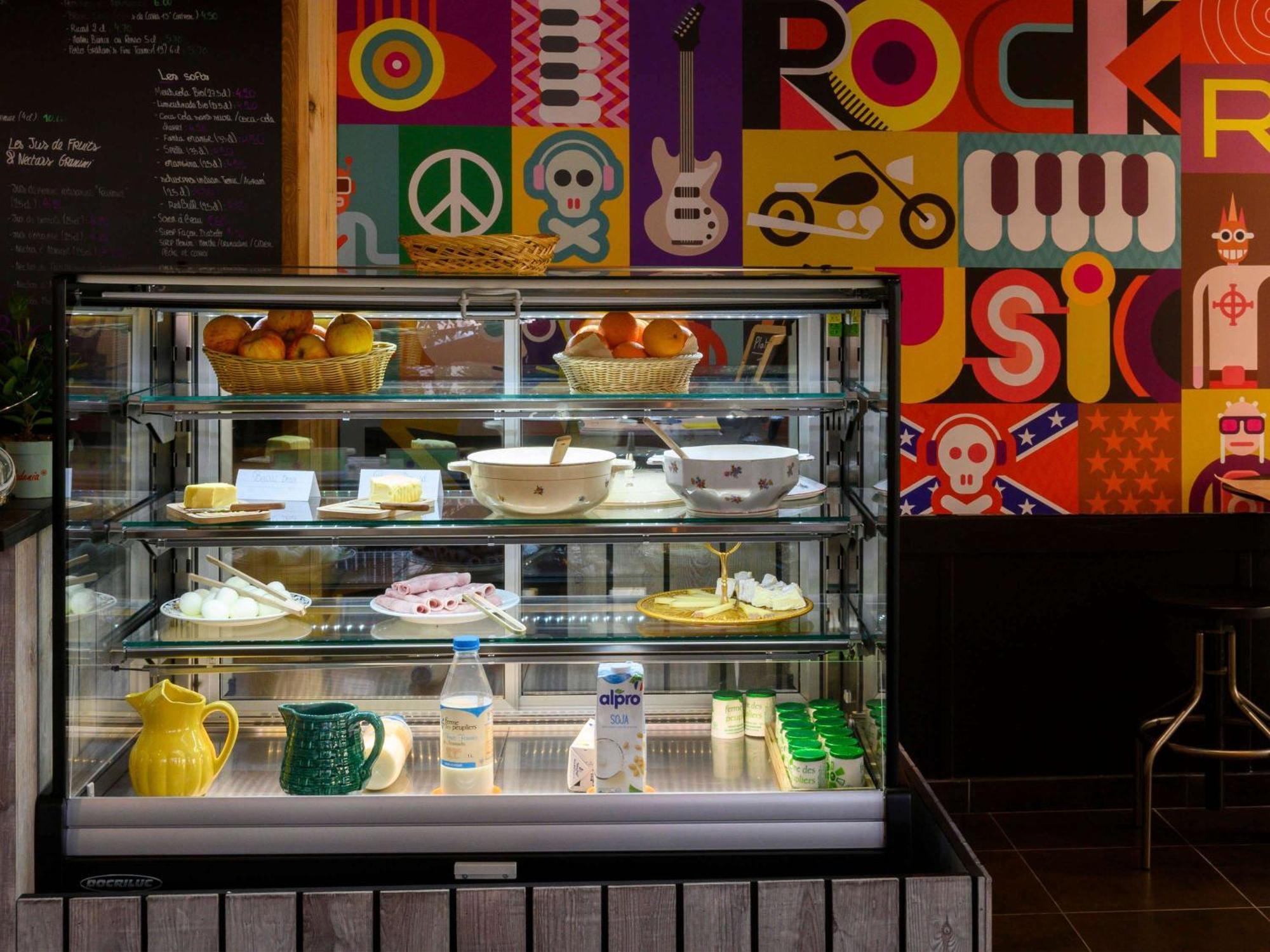 Greet Hotel Evreux Centre - Route De Normandie By Accor 외부 사진